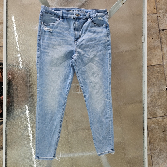 American Eagle Outfitters Denim - American Eagle Distressed Y2K Light Wash High Rise Jeans 16 Short Curvy